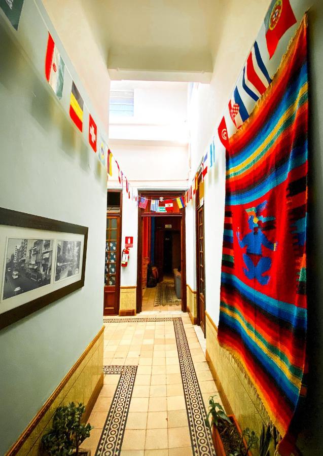 Charruas Hostel Montevideo Extérieur photo